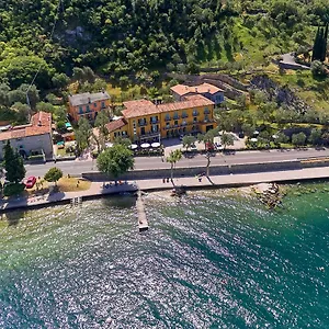 2* فندق Del Garda