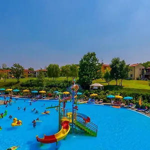 4* منتجع قرية بلفيدير